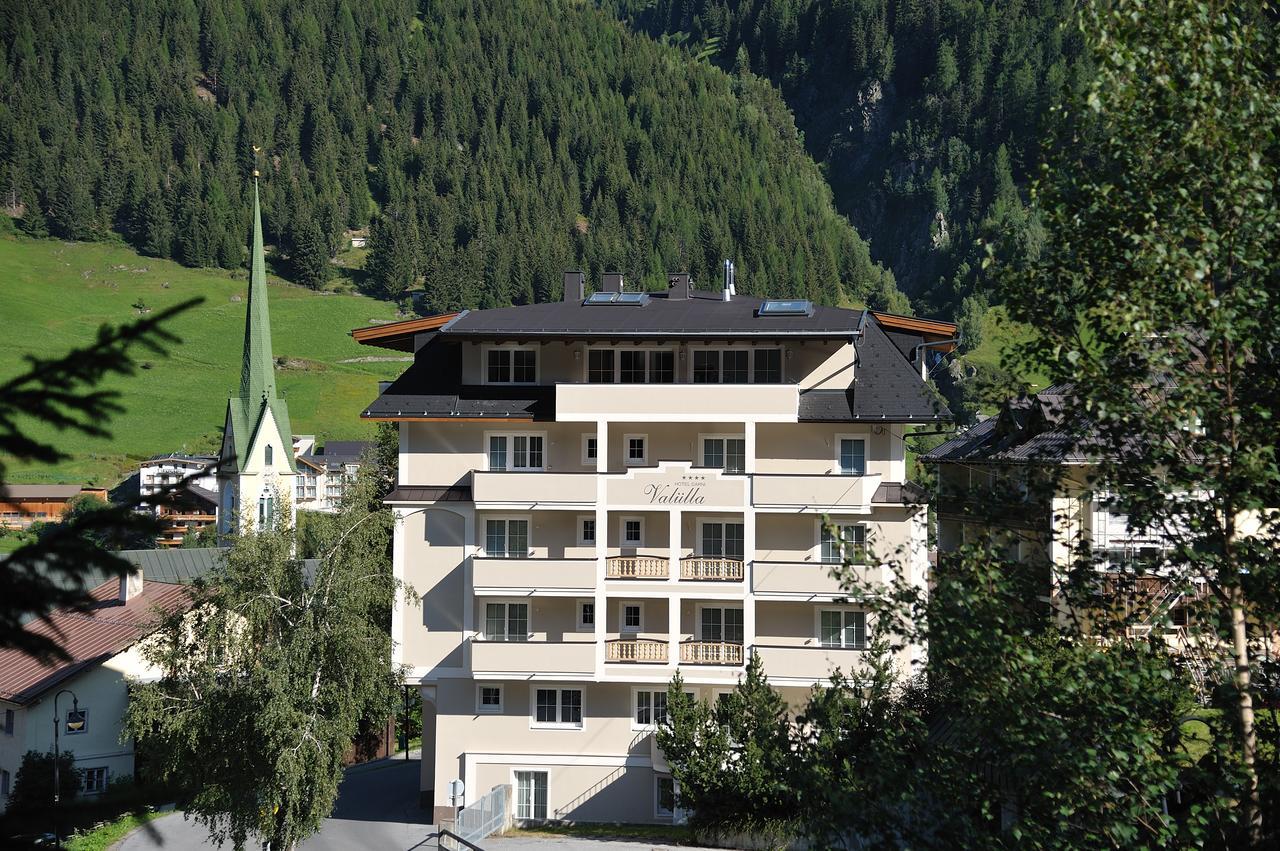 Hotel Garni Valülla Ischgl Kültér fotó