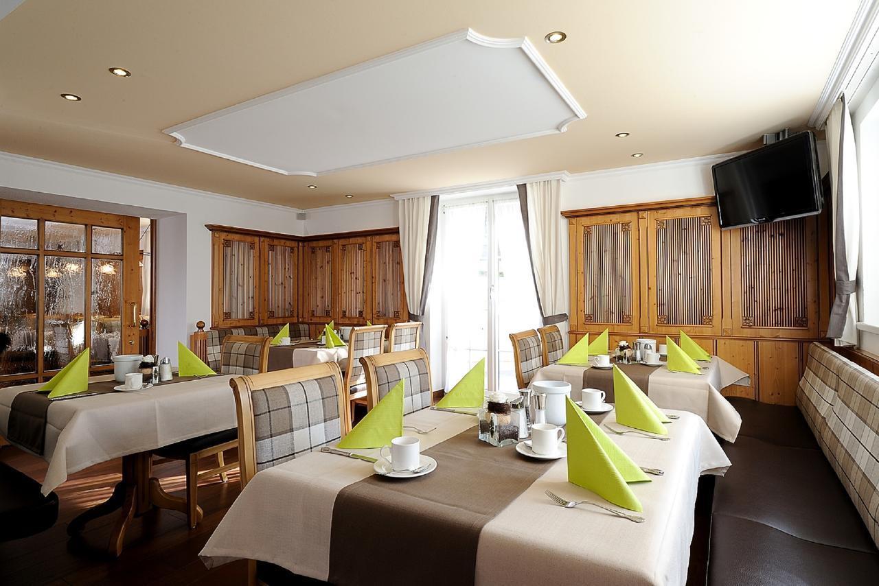 Hotel Garni Valülla Ischgl Kültér fotó